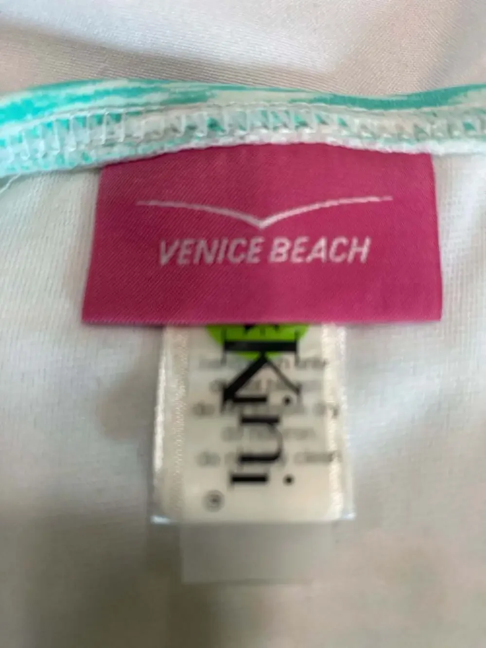 Venice Beach green white